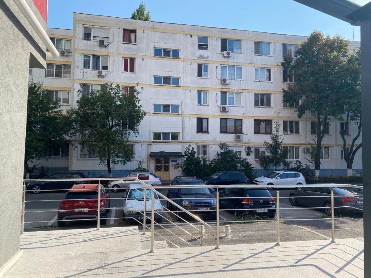 Apartament - Drumul Taberei Parc Residence Бухарест Экстерьер фото